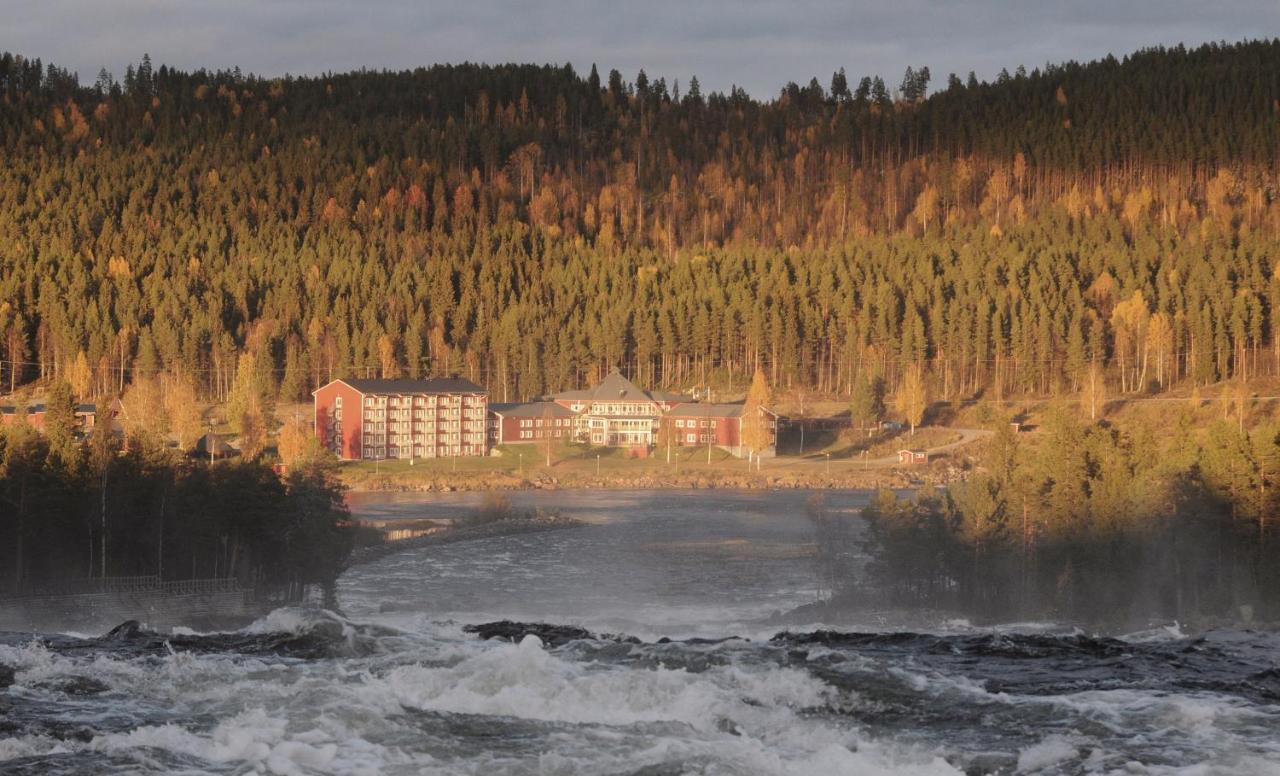 Hotell Storforsen Bredsel エクステリア 写真